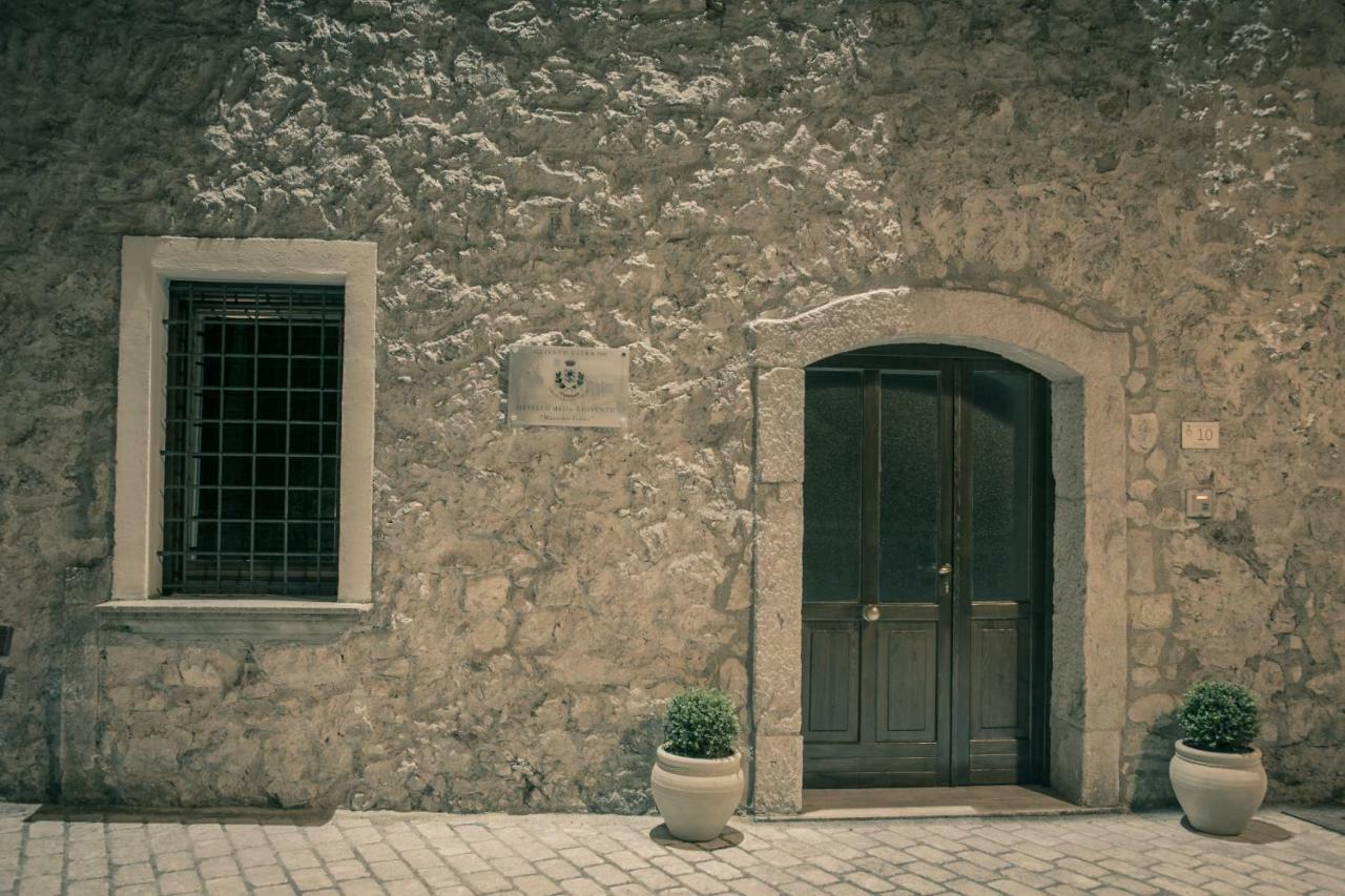 Ostello Della Gioventu Massimo Troisi Oliveto Citra Buitenkant foto
